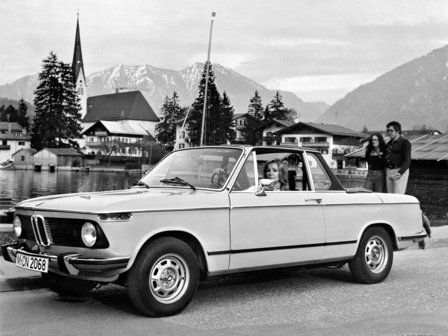  BMW 2002 Convertible by Baur 1967 года  (фото 1 из 6)